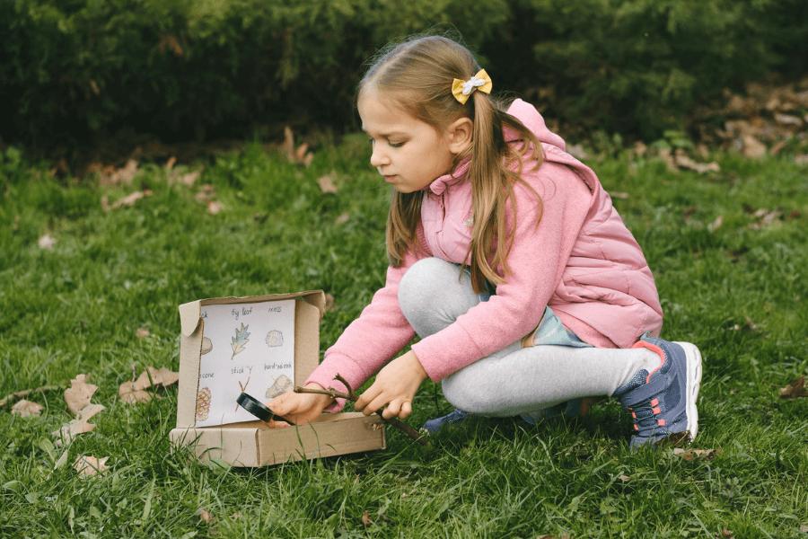 girl with home made treasuer box